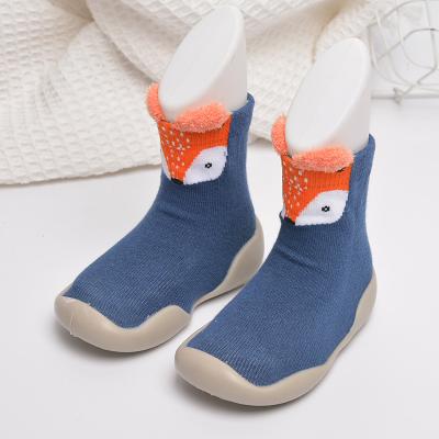 China 2022 New Light Bottom Floor Socks Shoes Casual Soft Cartoon Design Breathable Baby Socks Customize for sale