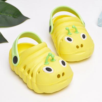 China Customization Cute Flat Logo EVA Children Sandals Summer Beach Design Kids Slippers for sale