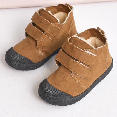 China Winter Long Flat Suede Plush Kids Warm Outdoor Flat Snow Short Boots Kids Ankle Boots for sale