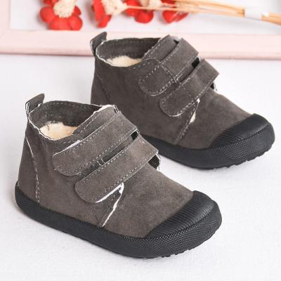 China Children's Flat High Quality Soft Warm Ankle Boots Snow Winter Children's Plush Suede Outdoor Sports Flat Boots for sale