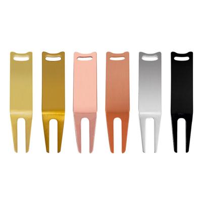 China We have 10000 styles for you to choose from hot sales golf divot repair tool creative design different color divot tools portable steel curved golf metal pin accessories for sale