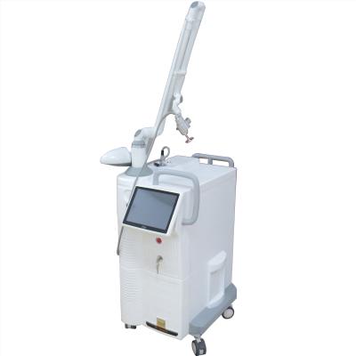 China Pigment Removal Skin Rejuvenation CO2 RF Laser Machine Best Fractional Scar Removal Professional Price for sale