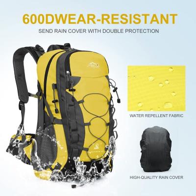 China Fashion Lightweight 35L/40L Hiking Backpack Hiking Daypack With Waterproof Rain Cover For Outdoor Men And Travel Camping Women for sale