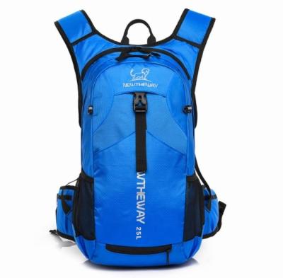 China Waterproof Customizes Bicycle Backpack Lightweight Waterproof Bag Water Bottle Bag Heat Preservation Recycling Bag for sale