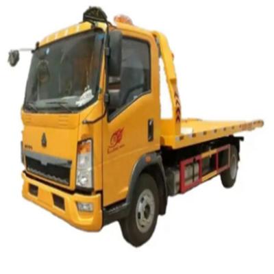 Cina SINOTRUK HOWO 4x2 a destra guida auto portatore Wrecker camion 420HP Flatbed Light Duty Recovery Truck per il salvataggio stradale in vendita