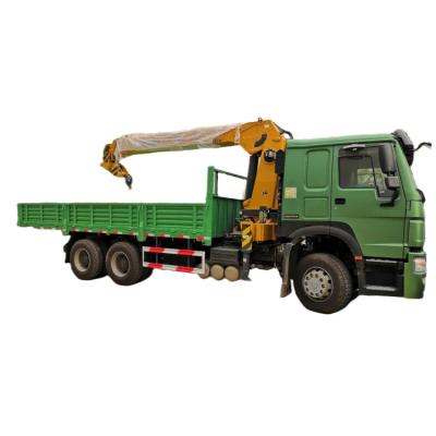 Chine SINOTRUK HOWO Grue montée sur camion XCMG Grue 10T 6X4 Grue montée sur camion à vendre