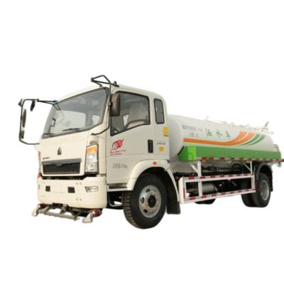 中国 SINOTRUK 水タンク トラック YUNNEI エンジン 6000リットル 4x2 水スプレー トラック 販売のため