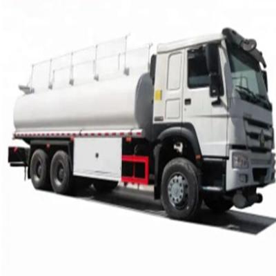 Cina SINOTRUK ad alta pressione 6X4 400 CV Euro 25000 litri Cisterna dell'acqua Camion pesante Lavatorio stradale Sprinkler Veicolo igienico in vendita