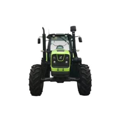 Cina XCMG Agriculture Farm Tractor 160/180HP 4WD Wheeled Tractor Farm Operation in vendita