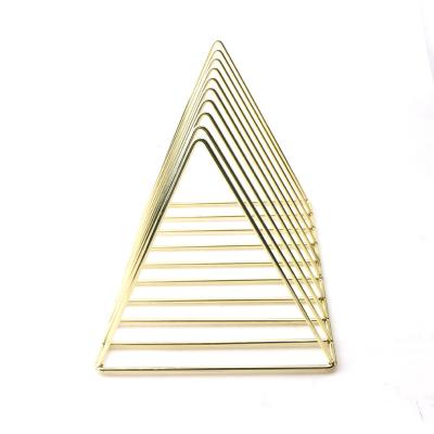 China New Fashion Decoration Triangle Metal Portable Standing Type Desktop Storage Rack Shelf for sale