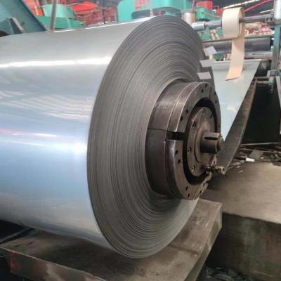 China Mühlendaluminium-Stahlspule 1050 Rolle 1100 3003 5052 für Bau 2500mm zu verkaufen