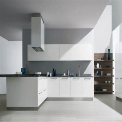 China Modern White Glossy Lacquer Kitchen Cupboard , European Modern Kitchen Design , Villa Used Kitchen for sale