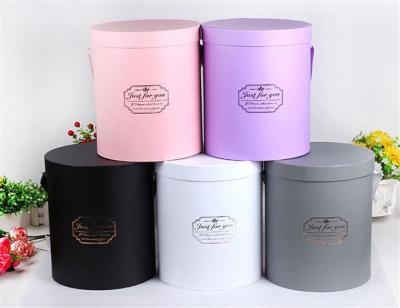 China Handmade Elegant Design Customized Art Paper Material Round Flower Box for sale