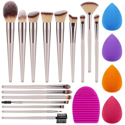 China Angular Blush 16pcs Private Label Foundation Eyeshadow Makeup Brushes Natural Hair Eye Makeup Brush Set with 4 Sponges Makeup Brush Cleaner Mat for sale