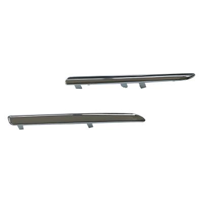 China Partes del cuerpo autos del cuerpo de VW Passat del reemplazo auto de Front Car Bumper Strips Protector en venta