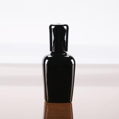 China High quality cosmetic container 15ml empty UV black glass nail polish cosmetic bottle with cap and brush for sale