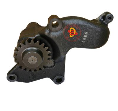 China Excavator Engine Parts Oil Pump 6218-51-2002 6218-51-2004 for SA6D140E WA500-3 D275A-5 HD325-6 D155A-5 for sale