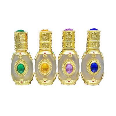 Cina Custom Design Glass Perfume Essential Oil Bottles Arabic Gold Metal Oud Custom Engraving 30ml 100ml Attar With Box in vendita