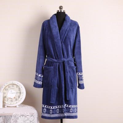 China Soft Flannel Custom Fashion Hotel Bathrobe Thermal Comfortable Quick Dry Noble Blue Bathrobe Long Sleepwear for sale