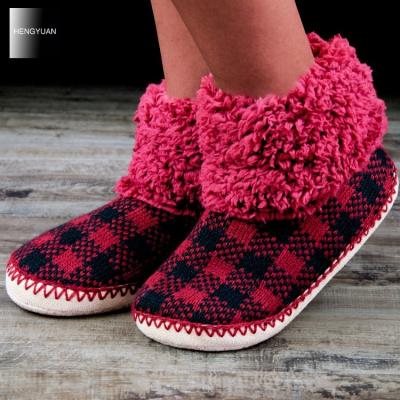 China Women Fuzzy Knit Indoor Thick Unique Slippers from Availavble Hengyuan for sale