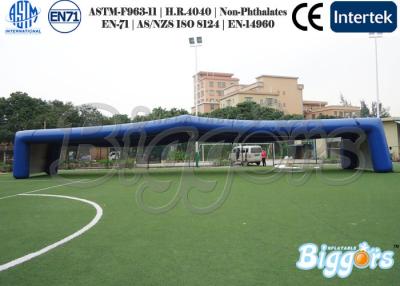 China Futebol inflável exterior feito sob encomenda gigante da barraca da jarda com bastante ventiladores de ar à venda