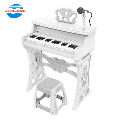 China Intelligent Educational Musical Instrument Piano Microphone Children Kids Electronic Organ Battery Operated Toys for sale