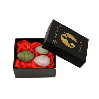 China Kegel Exercise Yoni Jade Eggs Medium Size Sideway Drilled Made of Natural and Genuine Nephrite Jade Eggs for sale