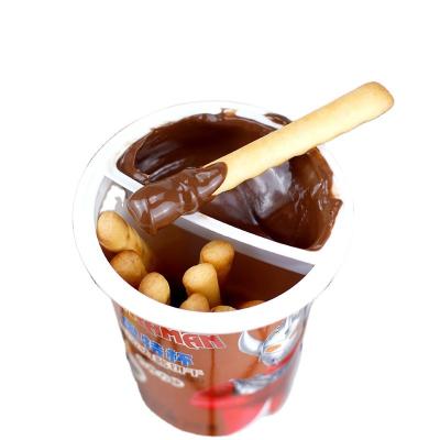 China Natural Kids Snacks Chocolates Candy Chocolate Cup With Cookie Stick for sale