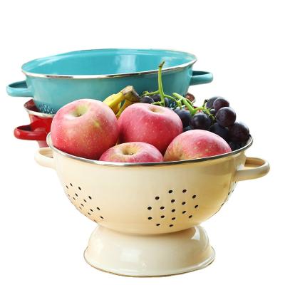 China 23cm 28cm Enamel Utensils Viable Powder Coated Custom Logo Fruit Food Strainer Enamel Colander With Stainless Steel Rim for sale