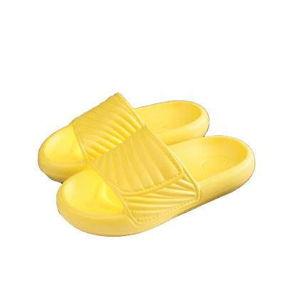 China 2022 Summer Ultra Soft Warm Anti-Slippery EVA Indoor Slippers for Kids Children Baby Kids Slipper Boots for sale