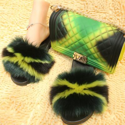 China Fashion Trend Breathable Summer Women Casual Fur Slides Flat Heel Furry Slippers With Color Bag for sale