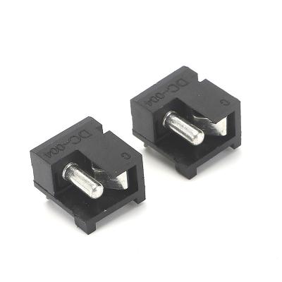 China DC004 1.1mm/1.3mmdc plastic laptop socket power jack for audio and video for sale