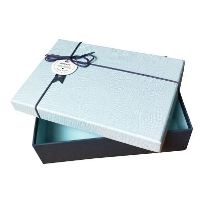 China Recyclable Box With Ribbon Bowknot Photo Packaging Gift Box Valentines Gift Box With Bowknot for sale