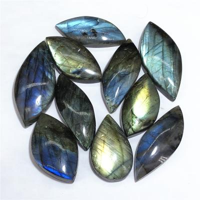 China Custom Hot Selling Europe Rainbow Multi-flash Natural Crystal Gemstone Colorful Labradorite Pendant For Gifts for sale