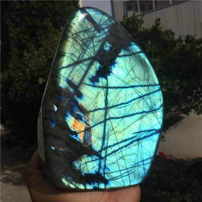 China Europe Crystal Labradorite Polished Palm Stones high quality natural freeform for sale for sale