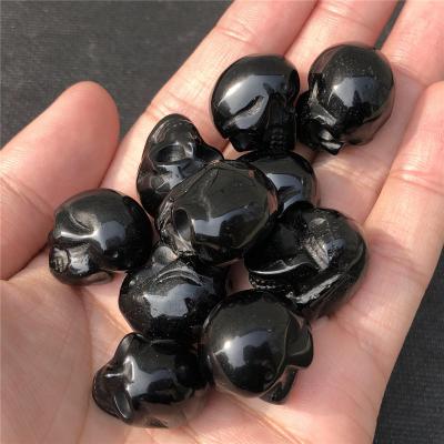 China Europe Wholesale Natural Quartz Rock Crystal Clear Skulls, Rose Quartz Skulls, Obsidian Skulls Gemstone Healing for sale