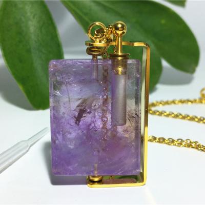 China Europe Beautiful Essential Oil Necklace Crystal Perfume Bottle Jewelry Charm Pendants Finished Natural Crystal Stone Necklace for sale