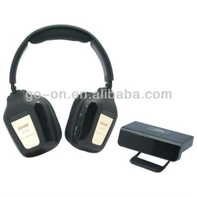 China Up To 15 Meters Stereo Wireless IR TV Headset With USB Power Cable for sale