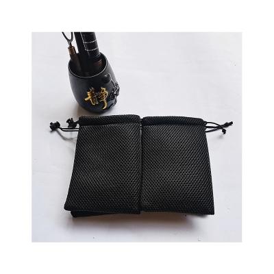 China Rope Mesh Bag For Small Items Optional Thickened Rope Handle China Supplier Drawstring Dust Bag Style Accessories for sale