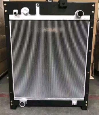 China Radiador del generador del camión de la bomba, 1314010-D142 Mercedes Benz Radiator en venta