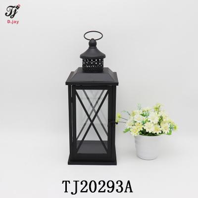 China Classical Chinese Wholesale Antique Brass Metal Garden Led Camping Lantern Pillar Candle Lantern for sale