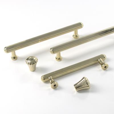 China China Manufacturer Wholesale Furniture Hardware Gold Brass cabinet door handle drawer usage High quality Brushed finish for sale