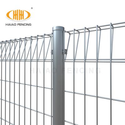 China Folding Garden Galvanized Cylinder Desk Easily Assembled Triangle BRC Welded Wire Mesh Fence Panels Price Malaysia for sale