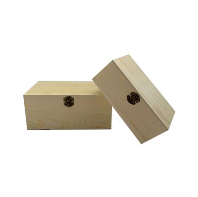 China Customized Handmade Logo Discount Wooden Box Hinged Lid Keepsake Solid Wood Gift Box for sale