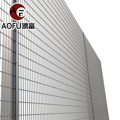 China Easily Assembled Durable Welded 358 Anti Climb High Security Fence Factory Price Fence Curved Steel 358 Metal Mesh Powder Coated Customized for sale