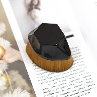 China Simple Fan Brush Foundation Makeup Brush Mini Makeup Brush Vegan Makeup Brush for sale