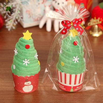 China Hot Sale 100% Viable Wholesale Merry Christmas Ornaments Small Christmas White Napkin for sale