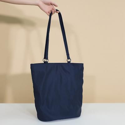 China 2019 Handled New Arrive For Eco Friendly Nylon Shopping Logo Bag Fashion Tote Bag Handbags Customized By Promotion Imprint for sale