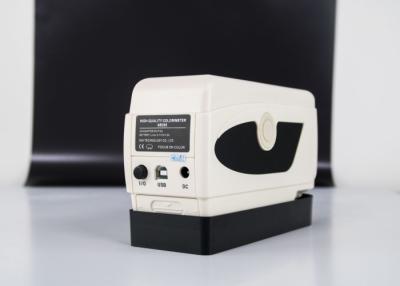 Κίνα Άσπρο φορητό Colorimeter 3NH NH310 για το πλαστικό μάρμαρο κεραμιδιών εγγράφου αλουμινίου μετάλλων προς πώληση