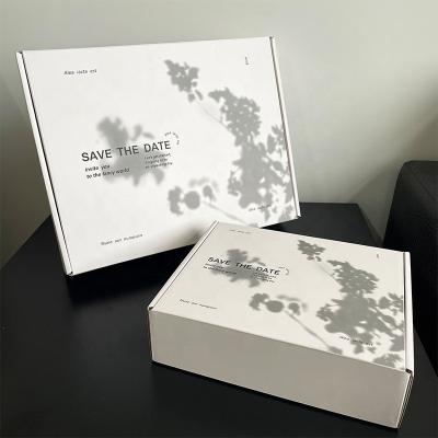 China Recyclable Custom Design Logo Shoes Clothes Gift Box Fold Recycled Kraft Paper Boxes Packaging for sale